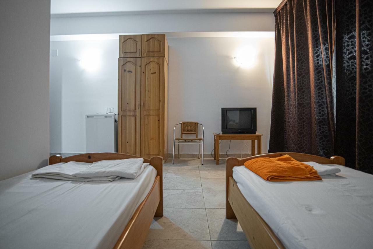 Hotel La Papu Si Maia à Eforie Sud  Extérieur photo